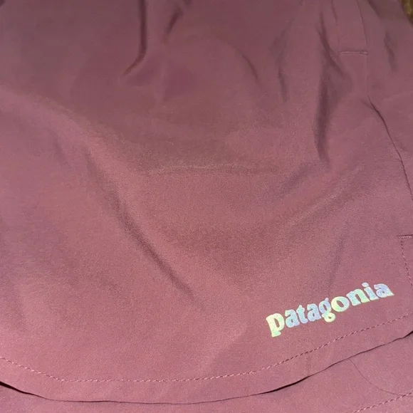 Patagonia Mauve Shorts with Rust Details - Picture 2 of 6